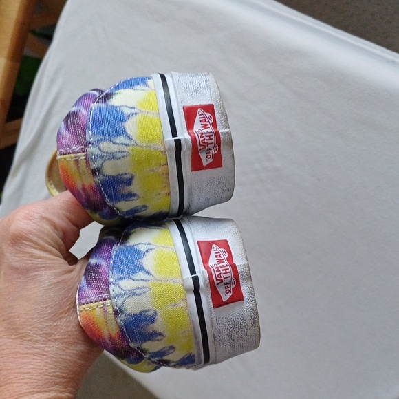🔥🔥🔥Vans Tie Dye Washed Slip On Sneakers 7.5 - Picture 5 of 10
